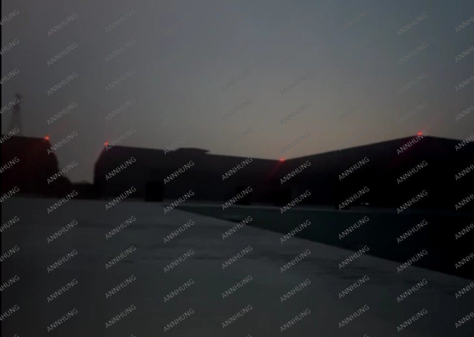 أحدث حالة شركة حول مشروع قاعدة إنتاج لوزو، ضوء الحواجز الجوية منخفض الكثافة