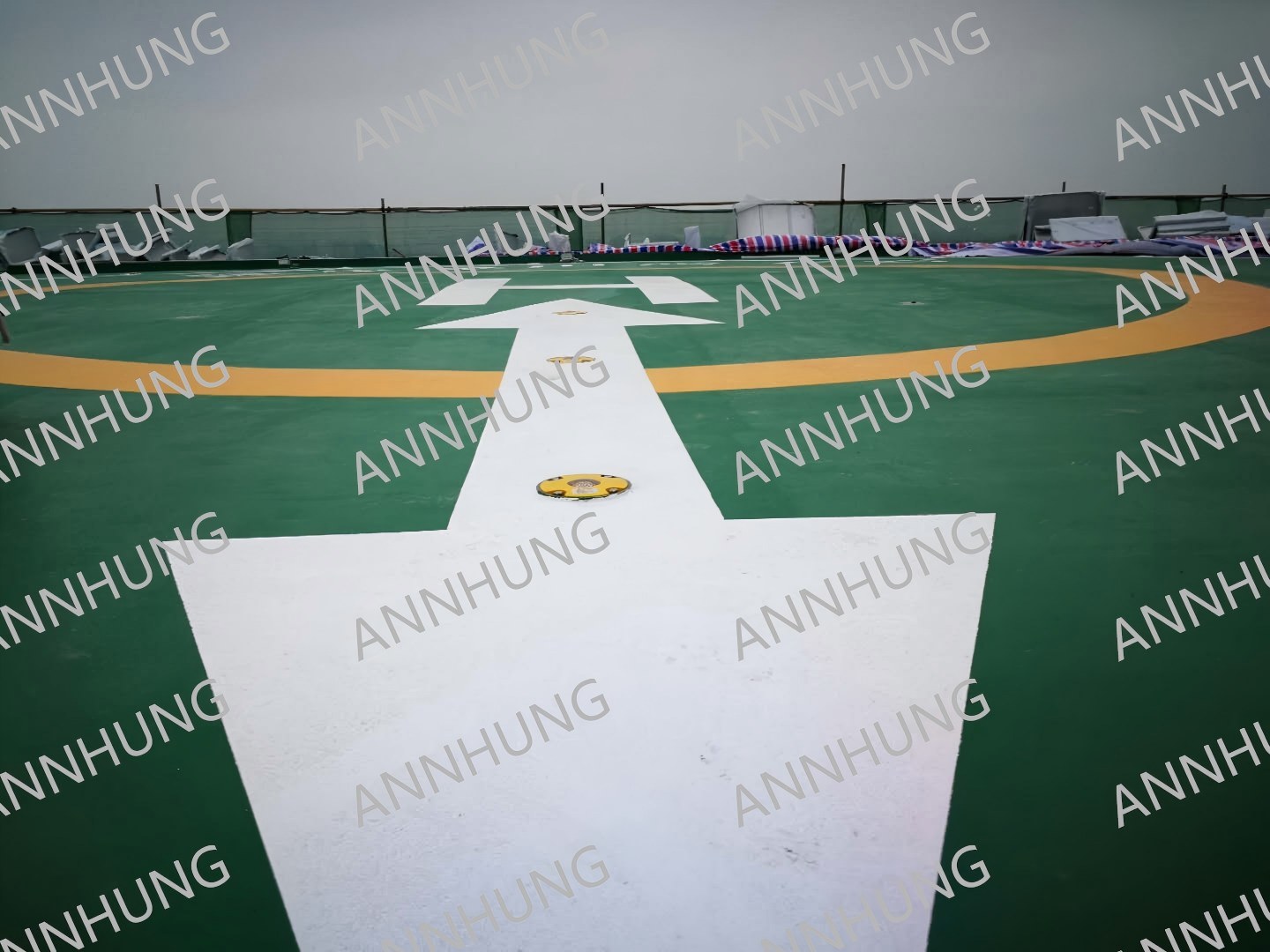 أحدث حالة شركة حول Building Rooftop Helipad Case Study: AH-HP-I Serial LED Heliport Inset Light