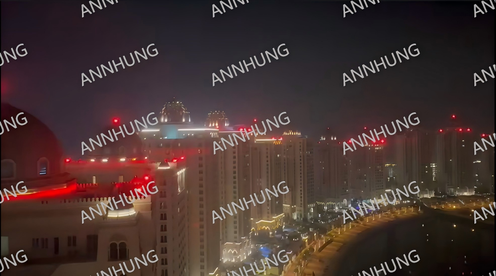 أحدث حالة شركة حول Qatar Medium-Intensity Aviation Obstruction Light Installation: AH-MI-B2(L) LED Case Study